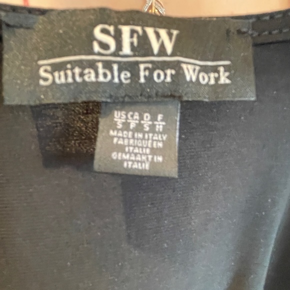 Back blouse - Picture 3 of 3